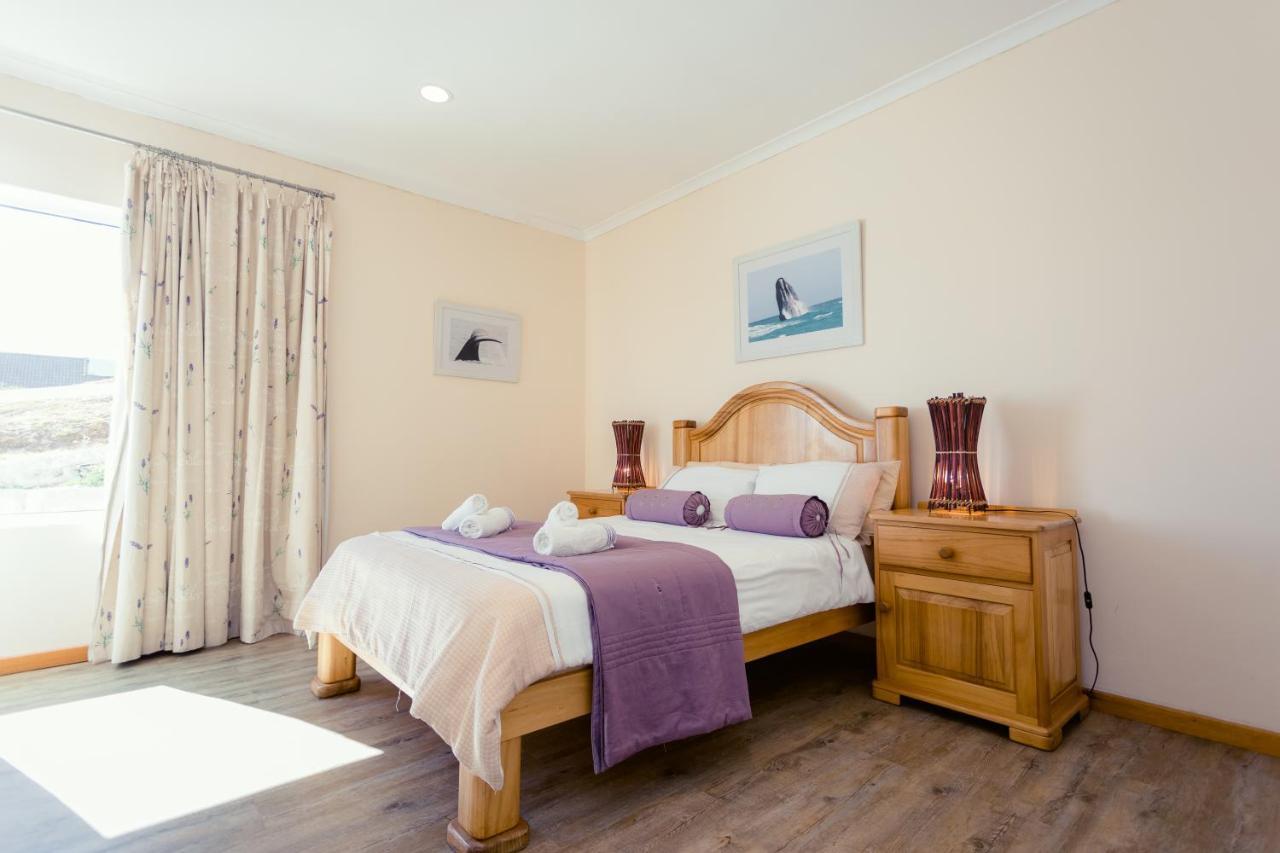 49 On Cliff Hotell Gansbaai Eksteriør bilde